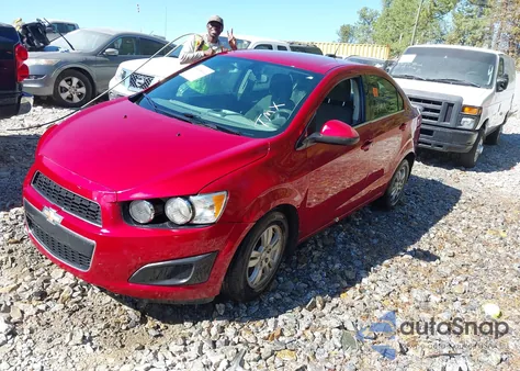 2015 Chevrolet Sonic Lt Auto из США, поврежденный, VIN 1G1JC5SH9F4163171